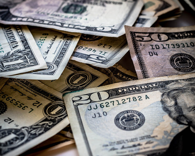What’s The Best Way To Charge For A Landscape Design?